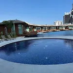 Courtyard Apartments Iskele Long Beach *