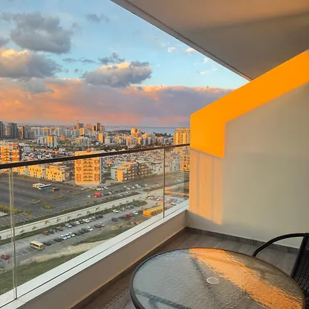 Courtyard Apartments Iskele Long Beach *