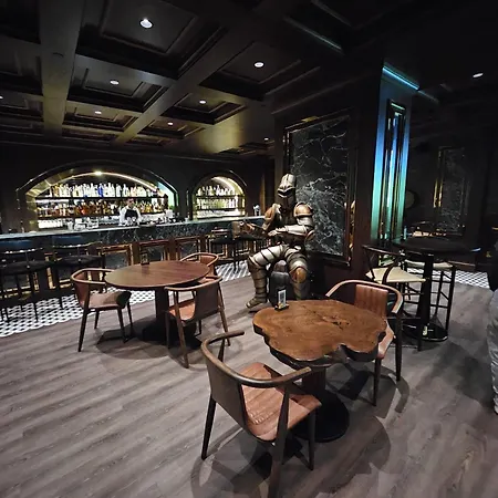 Grand Sapphire Casino 15 Апартаменты *