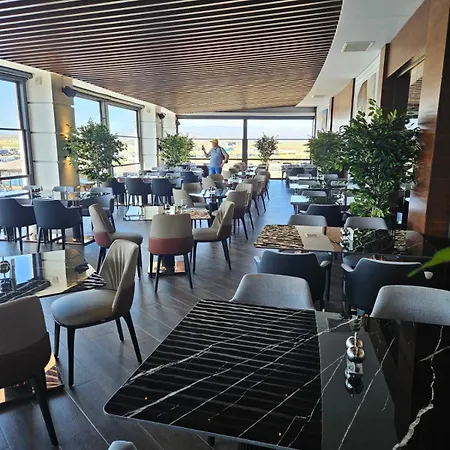 Courtyard Iskele Long
