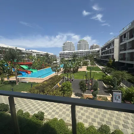 Courtyard Iskele Long *